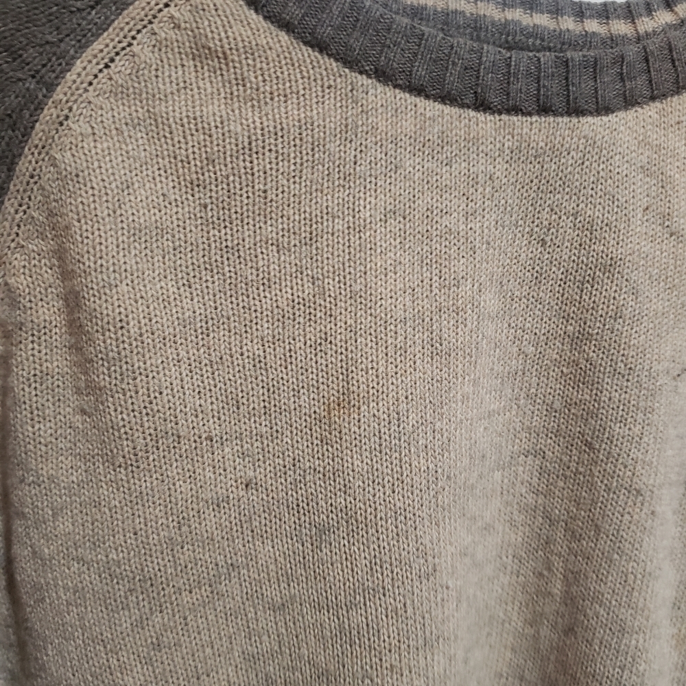Vintage Roots Athletics Sweater With Beaver Patch Brown and Gray Size Large - Picture 5 of 7